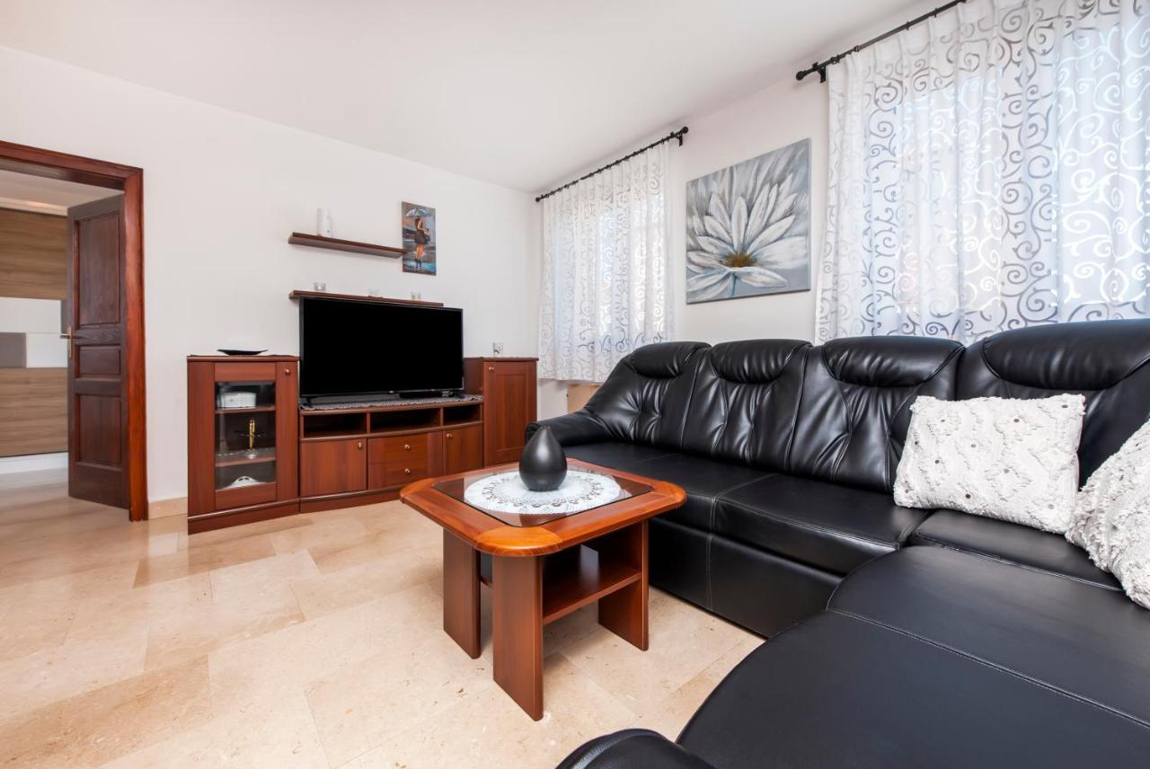 Guesthouse Santin Rovinj Exterior foto