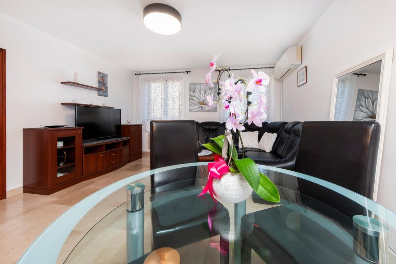 Guesthouse Santin Rovinj Exterior foto