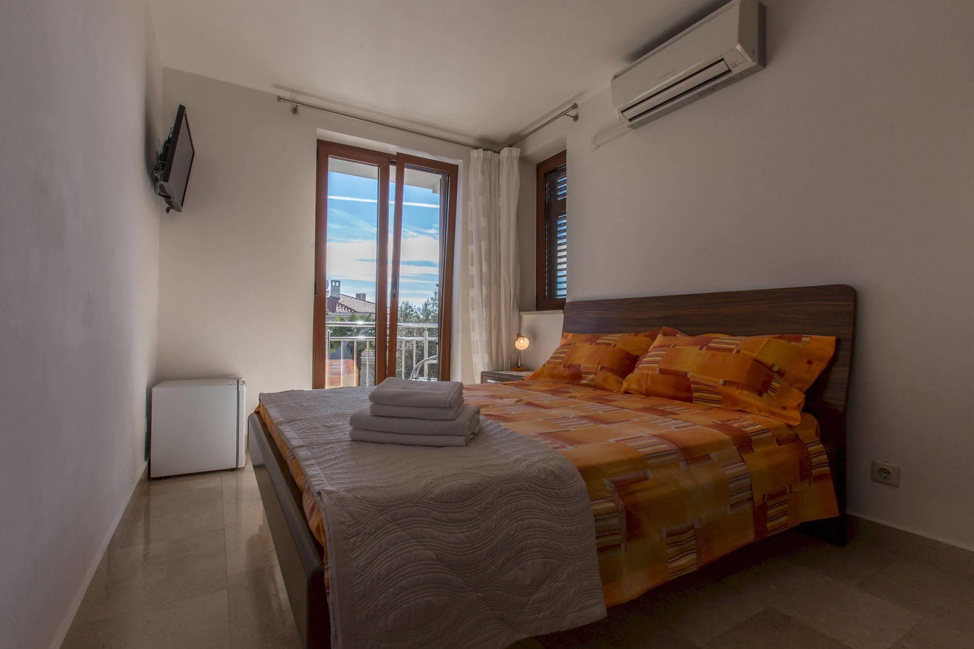 Guesthouse Santin Rovinj Exterior foto